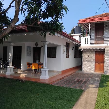Illumination Stay Negombo Bagian luar foto